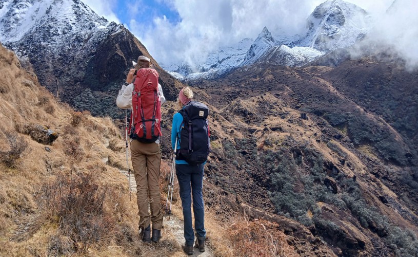 Heading to Kanchenjunga base camp