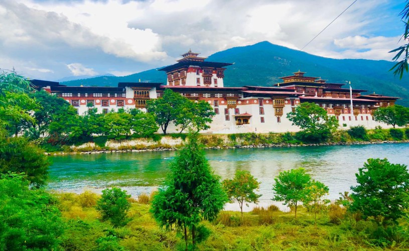Bhutan Tour with day hikes - 6 Days