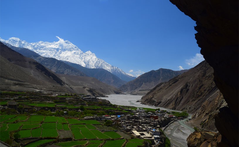 An Amazing Mountain View in Mustang