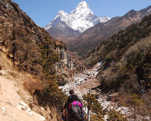  Amadblem Base Camp Ebc Trek
