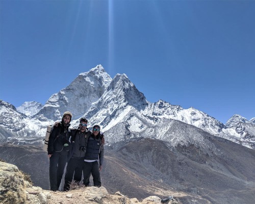 Everest Amadablem Mountain