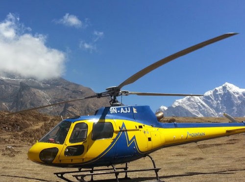 Heli Landing in Kalapatthar